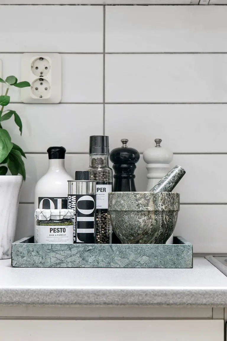 瑞典中性色调家居，演绎极简智慧空间-13