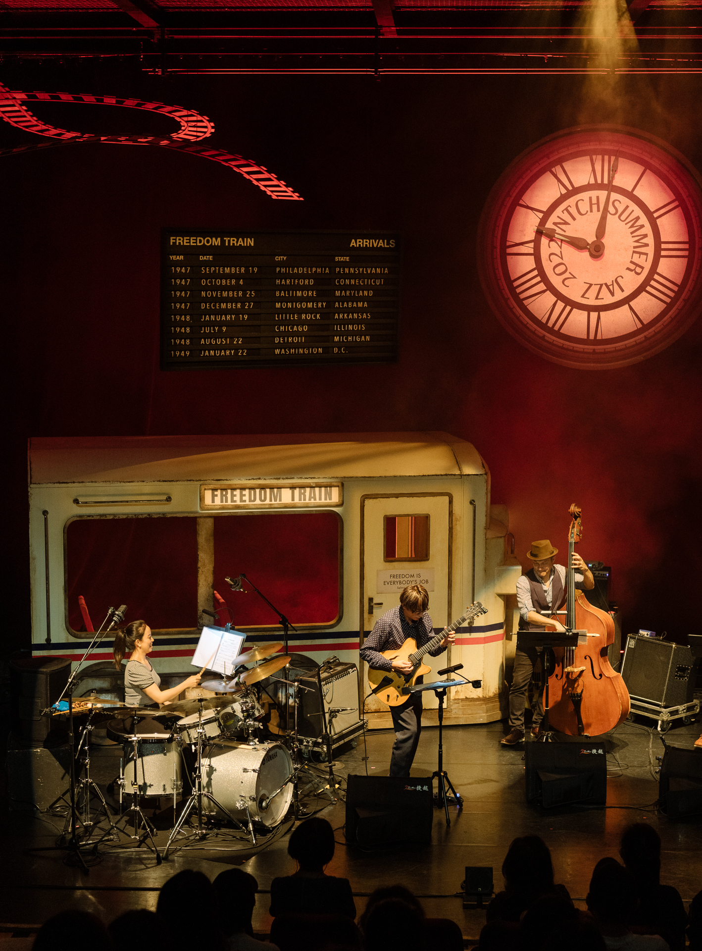 《前進吧！爵士特快車》舞台设计及制作丨山峸-15