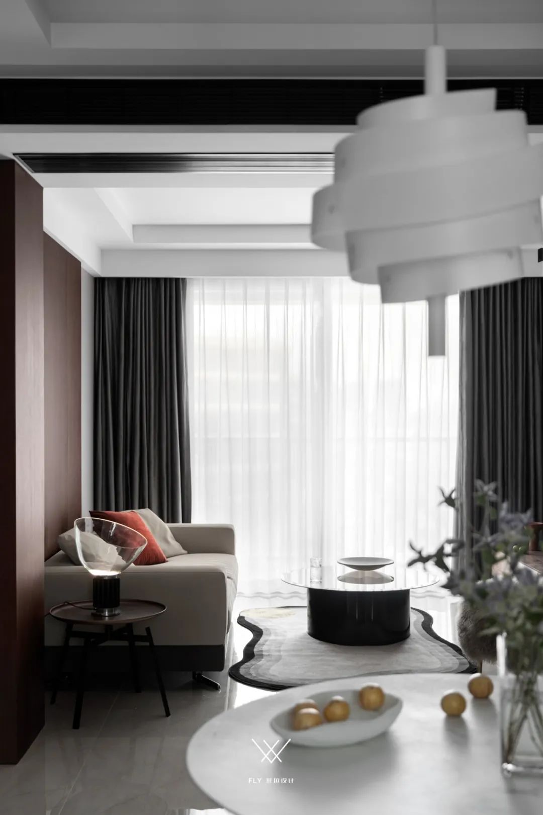 汇港城 120㎡精装房暗色调改造，咖色、蓝色、暖灰色展现沉稳旋律-30