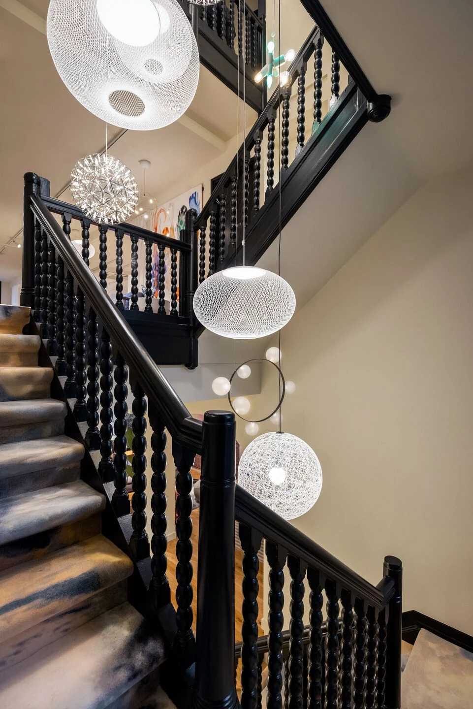 乌特勒支大街的莫伊商店丨荷兰阿姆斯特丹-11