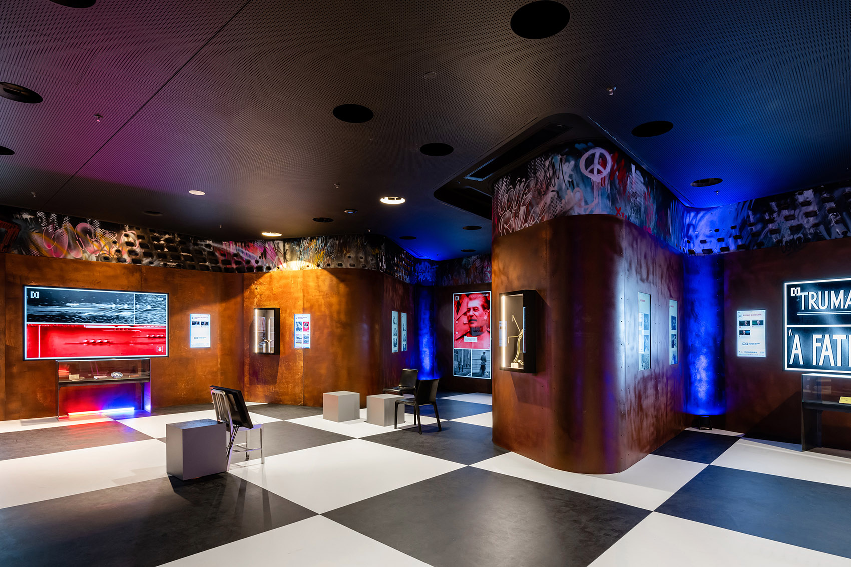 柏林冷战博物馆展陈设计丨德国柏林丨TCHOBAN VOSS-26