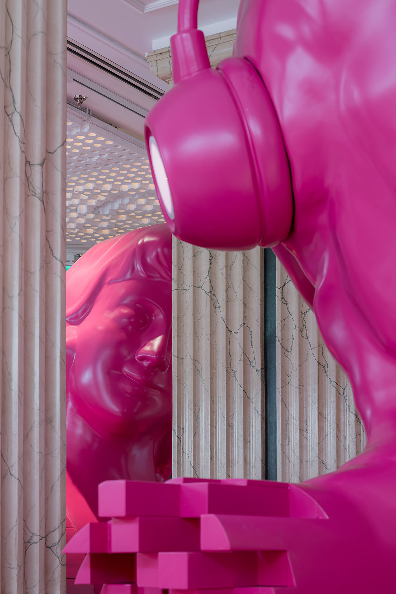 WOW 在线购物体验店丨西班牙马德里丨External Reference-10