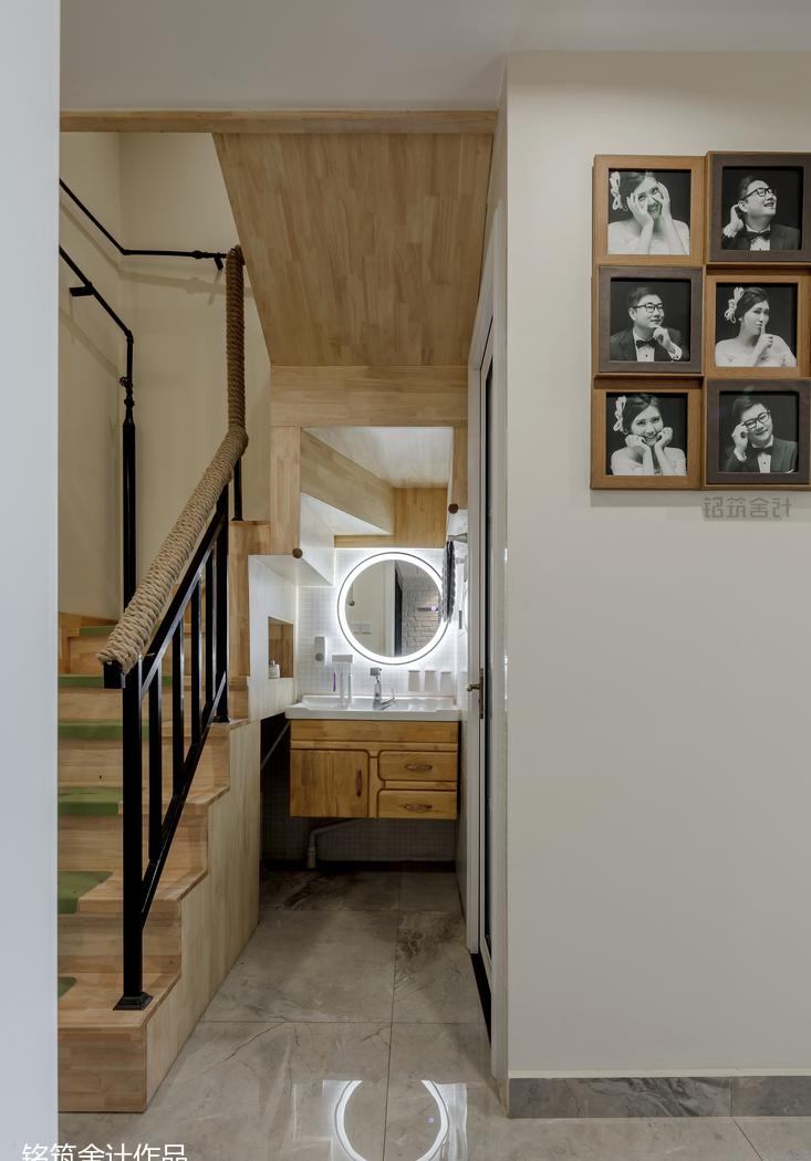 老房翻新变时尚居室,功能与美感兼具-30