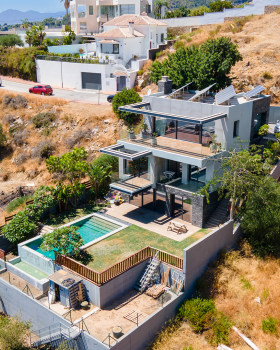 Villa Silverlake