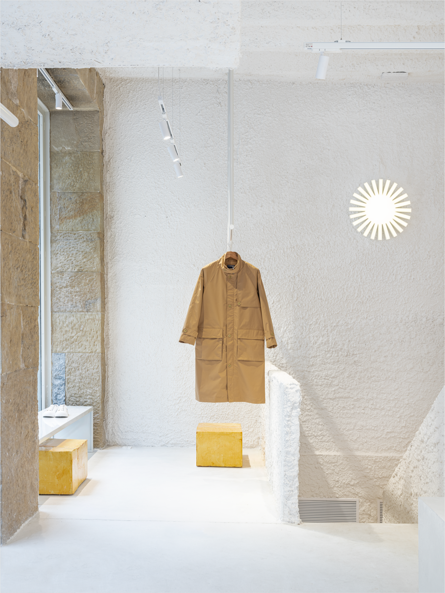 Thinking MU store by Pensando en blanco-9