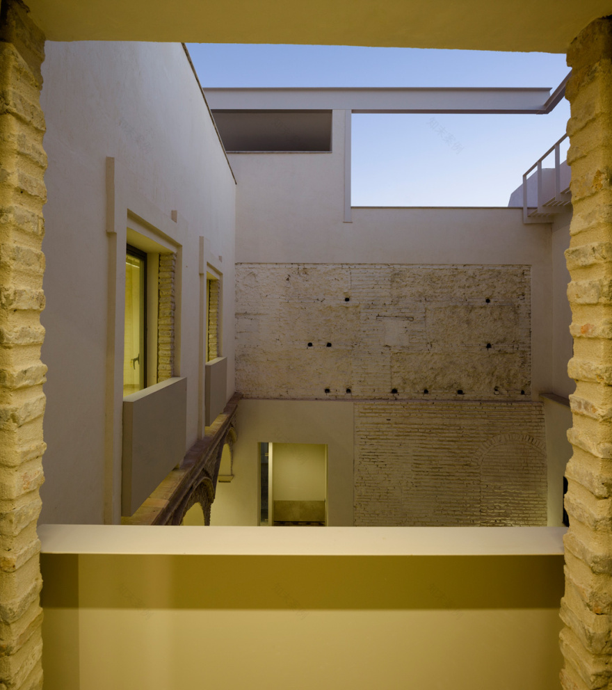 弗拉门戈解读中心,西班牙 / garciatorrente architects-59