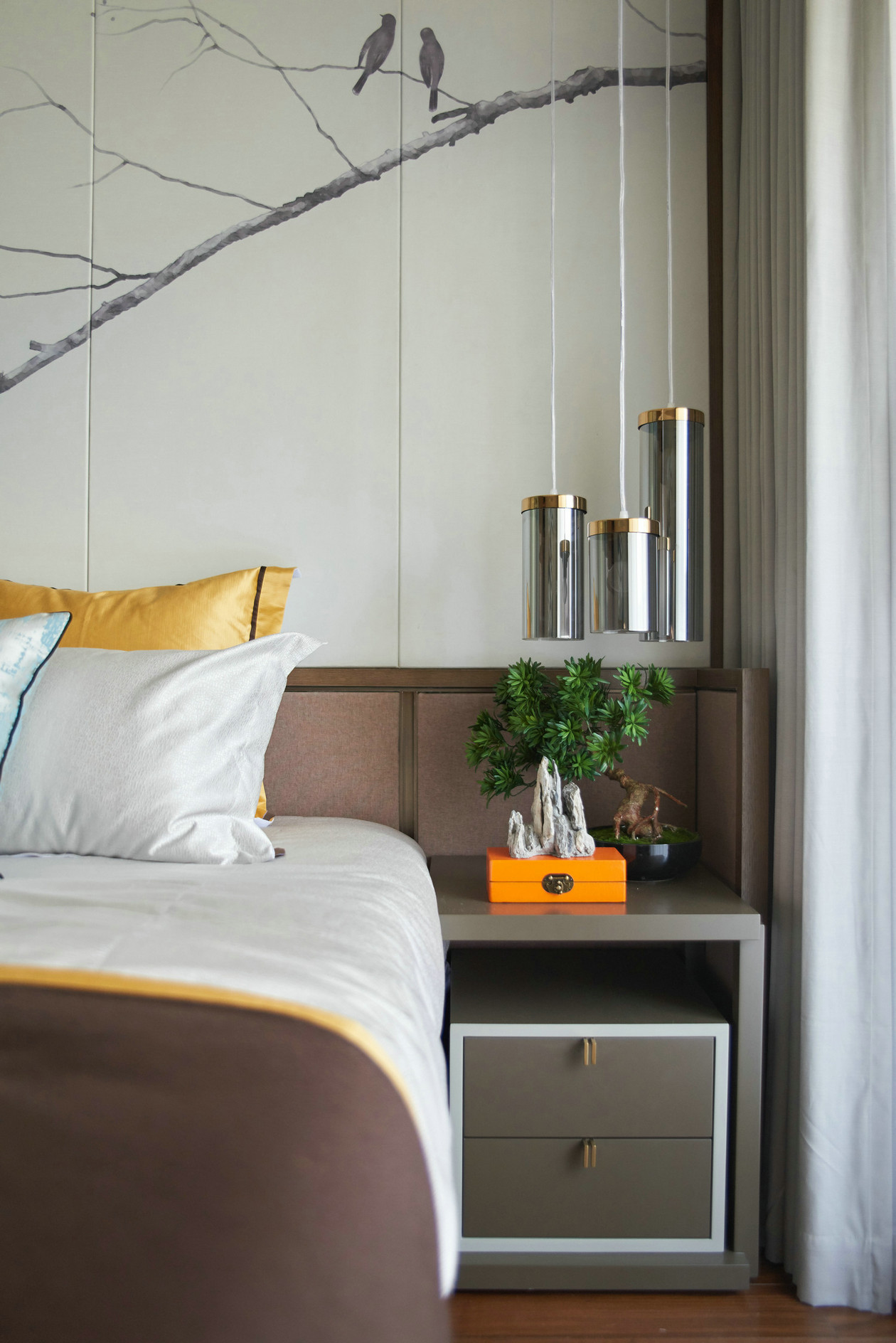 西安沣东地产湖光山色样板房-25