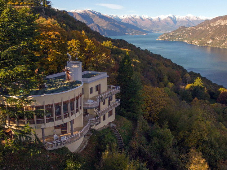 Первая модернистская вилла в Англии выставлена на продажу-17