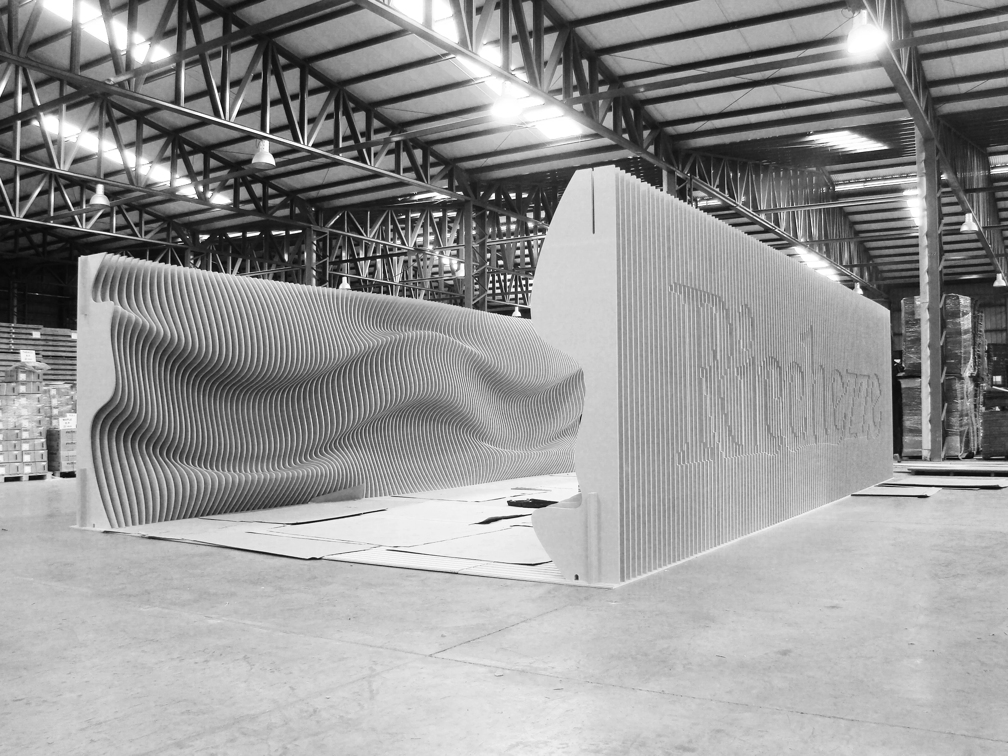 阿根廷木纹迷宫 · AABB 环保 MDF 家具展览馆-12