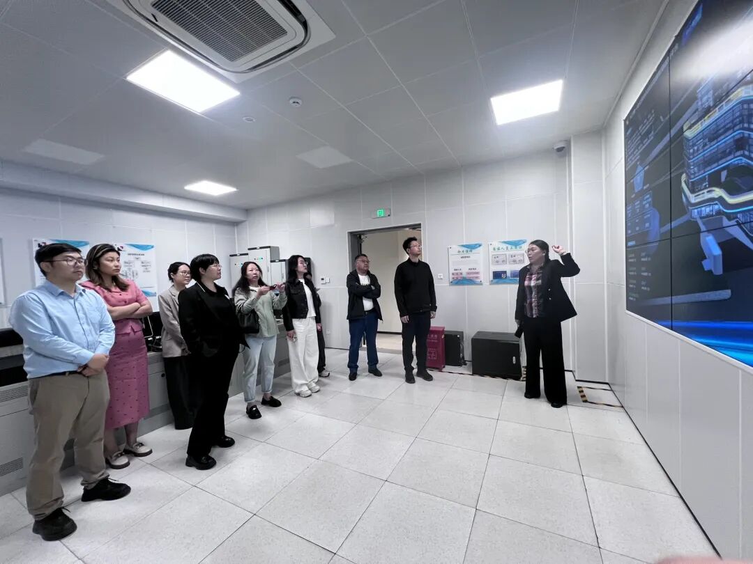工程建设标准化基础研究项目组调研上海建工装饰集团参与的绿色低碳示范项目-24