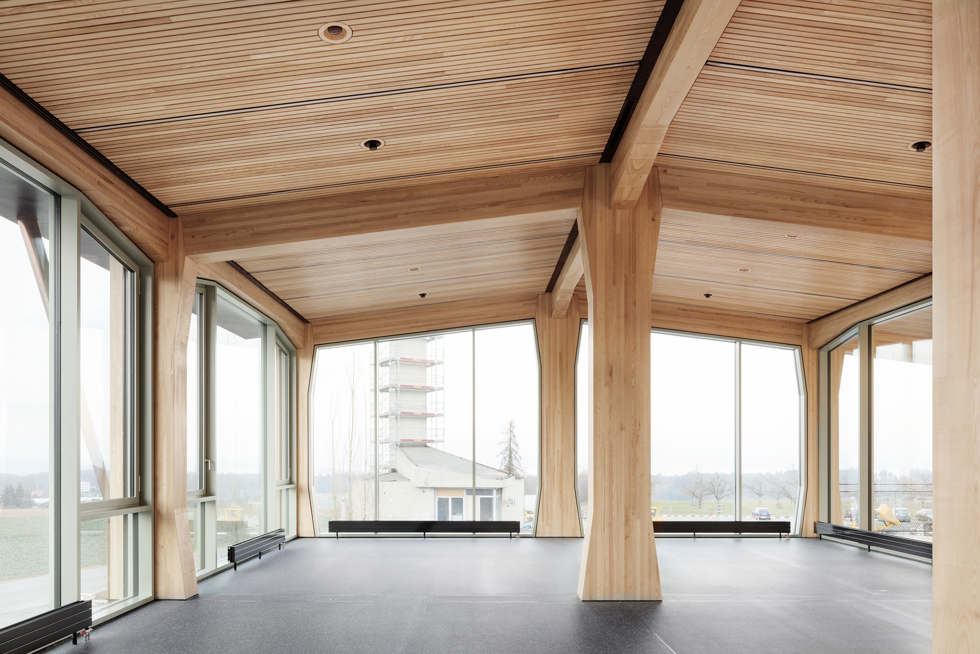 Ekkharthof Community Building / Lukas Imhof Architektur-12