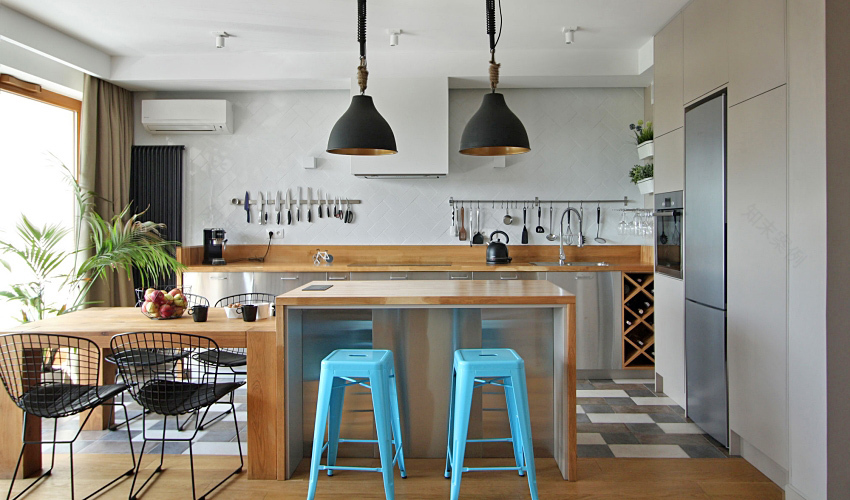 波兰简约木质家居-4