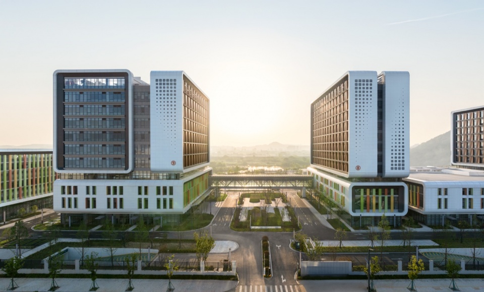 浙江大学医学院附属儿童医院莫干山院区丨中国湖州丨浙江省建筑设计研究院有限公司-15