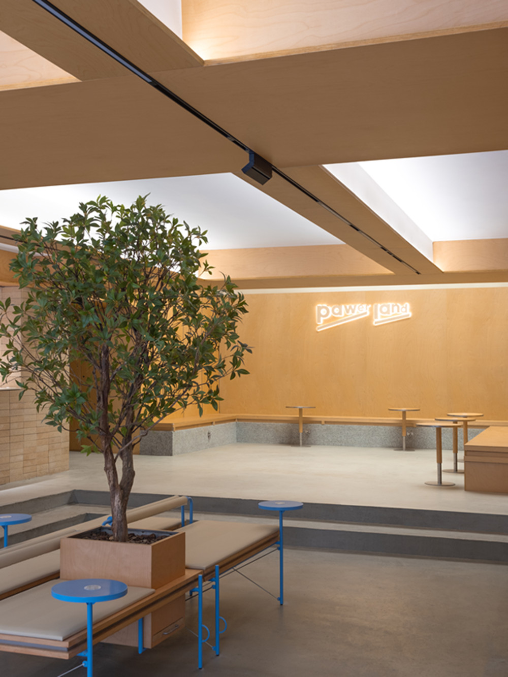 pawer land人宠社交空间丨中国广州丨Informal异规设计-36