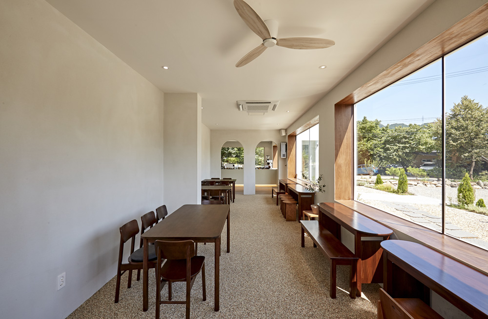 60 平米小户型的咖啡馆式改造 | 极简魅力-8