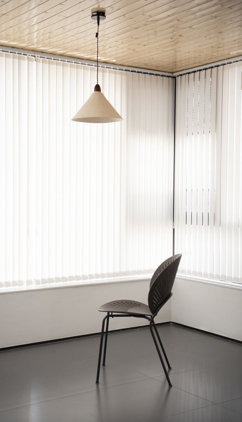 现代精致木质感的住宅-55