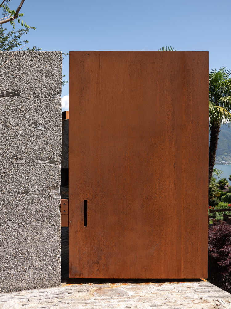 瑞士 Gambarogno 家庭住宅丨Wespi de Meuron Romeo architects-30