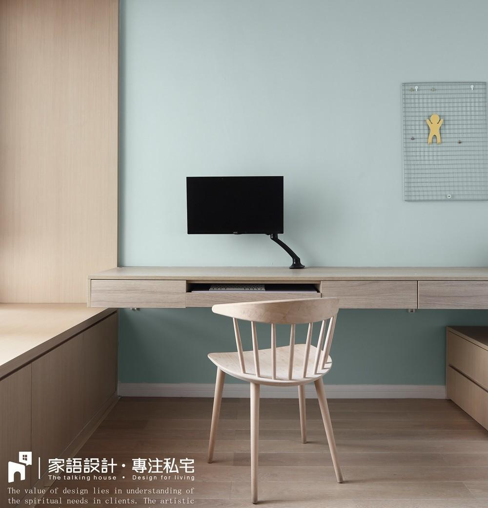 三代同堂的 252㎡幸福居所 | 自然木色与艺术气息的完美融合-23