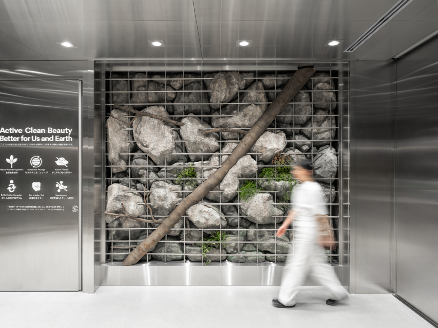 INNISFREE东京旗舰店丨日本东京丨GGJH(空间设计),SIGAKKUJO(VMD设计)-17