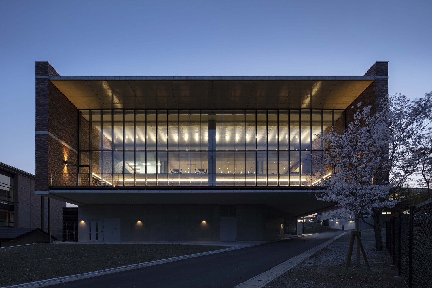 日本工程学院京都大学图书馆丨日本京都丨K.ASSOCIATES,Architects-10