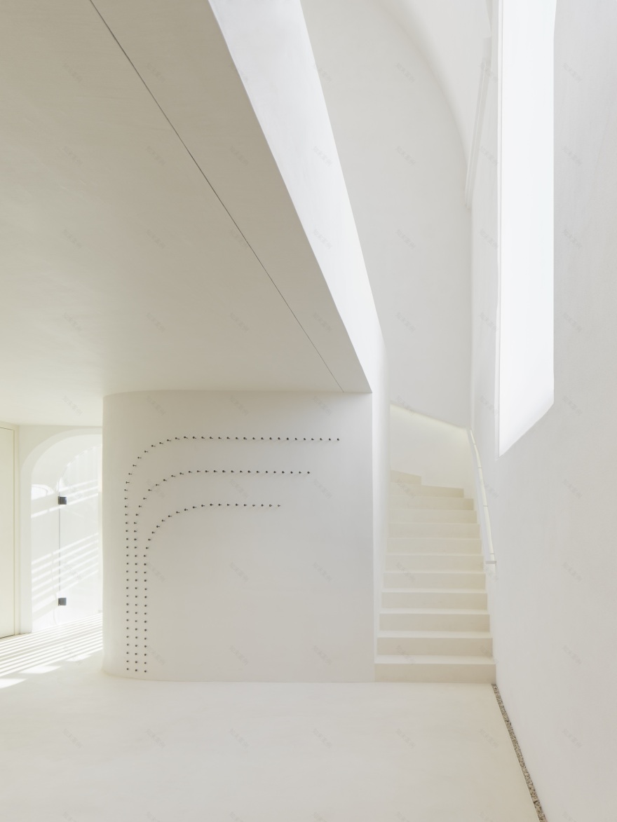 走进光明 基督教堂丨德国丨Brückner & Brückner Architekten-19