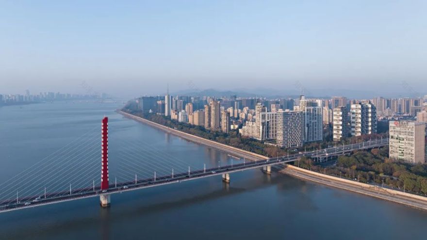 【AT】line+作品|杭州钱江新城一线江景新地标——绿城·钱潮湾-45