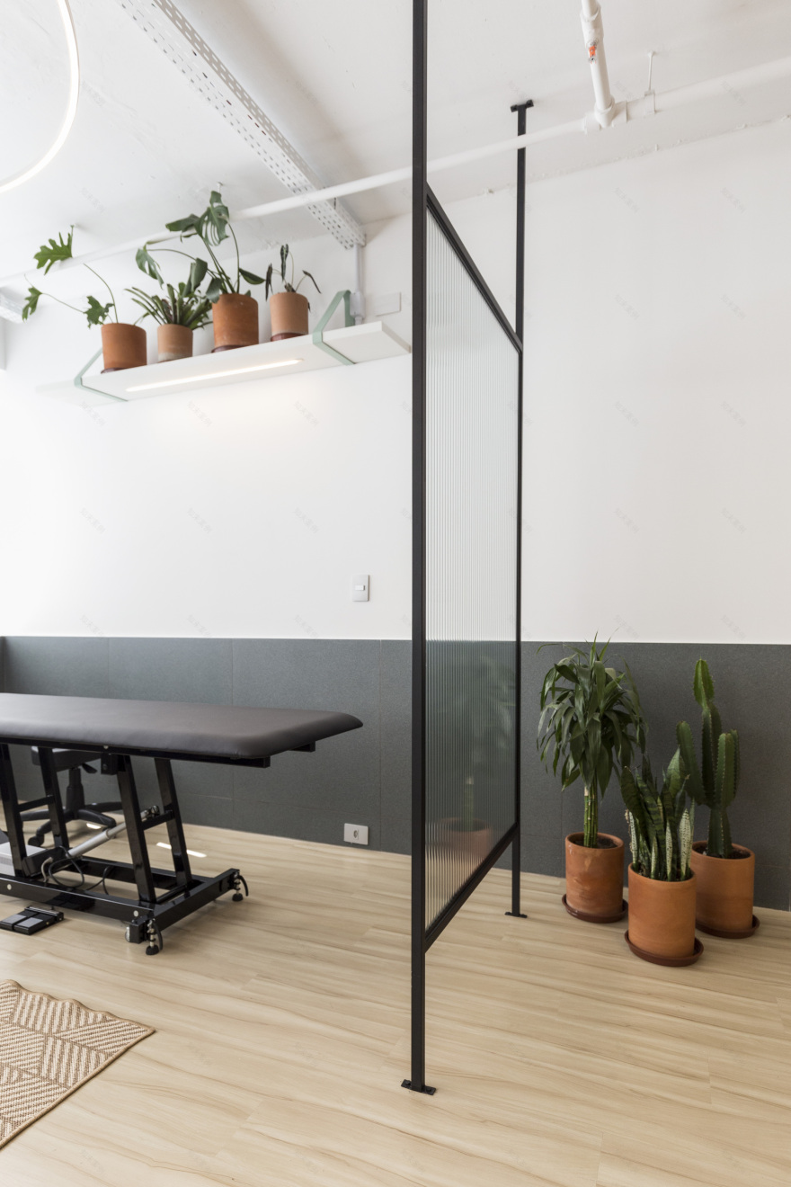 拉斐尔·派瓦的办公室丨巴西丨URBANODE arquitetura-30