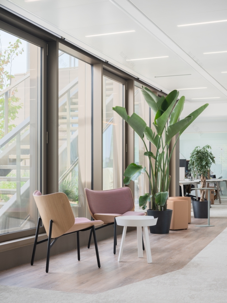 巴黎 Unowhy 教育总部丨法国巴黎丨Sowen-15