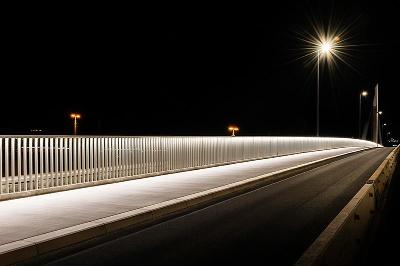 路德维希  埃哈德桥LED扶手照明项目丨德国-5