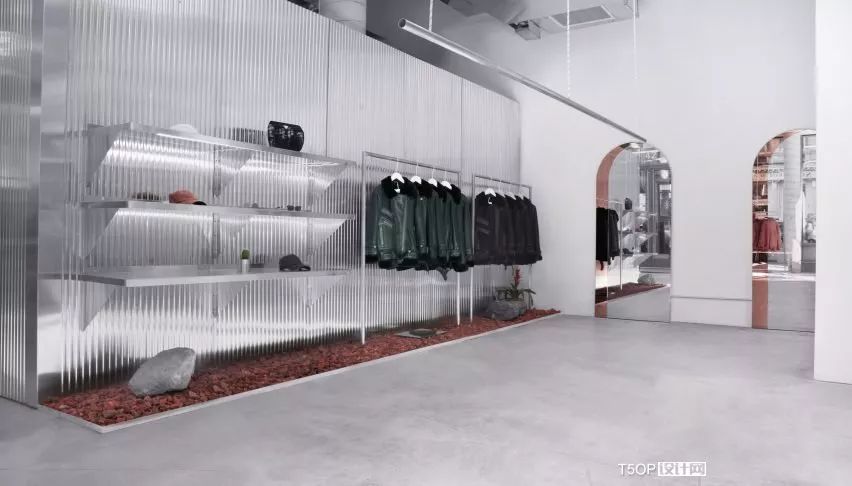 The Arrivals在美国“异形”时尚零售空间-9