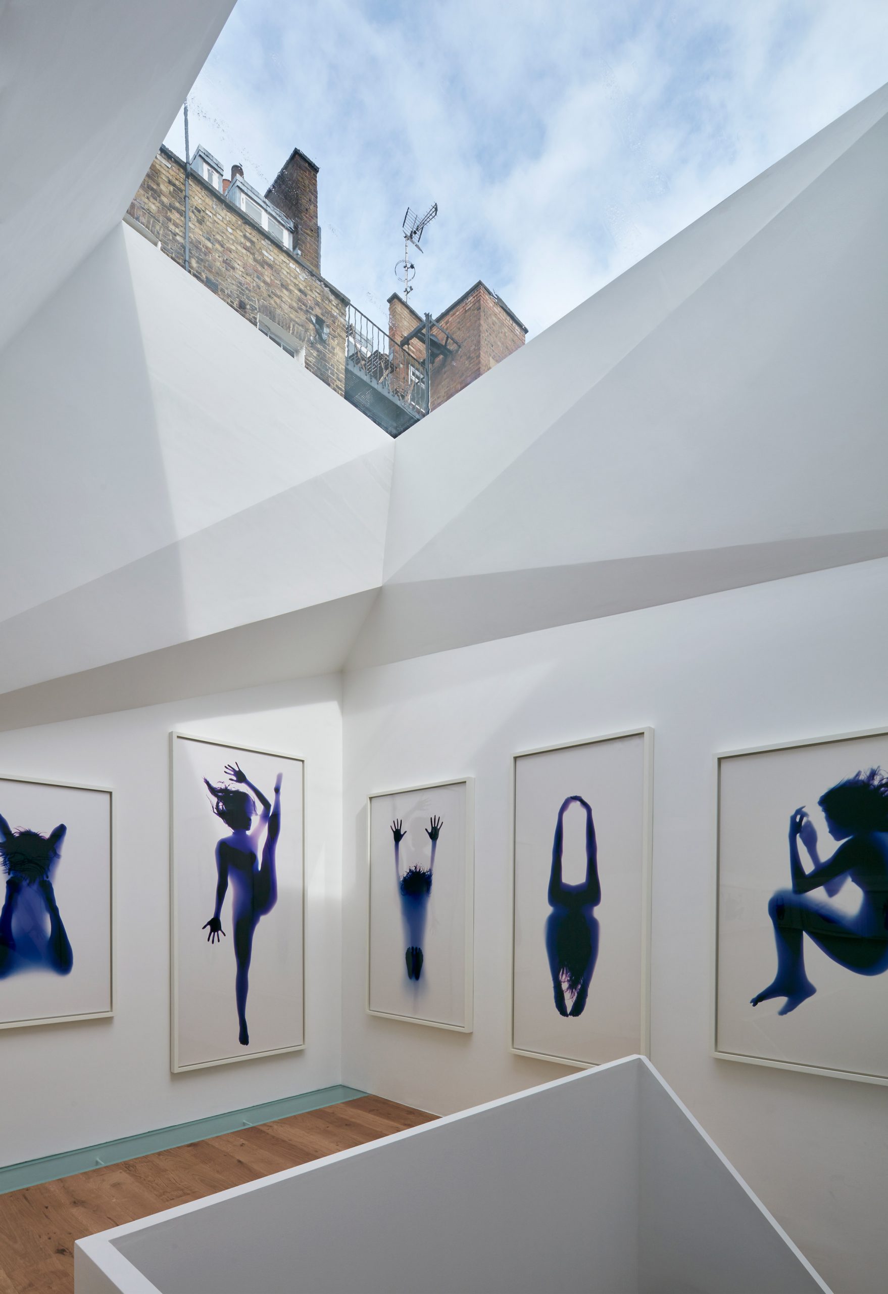 伦敦小巷中的艺术宝库——"帕丁顿潘神殿"艺术家画廊-19