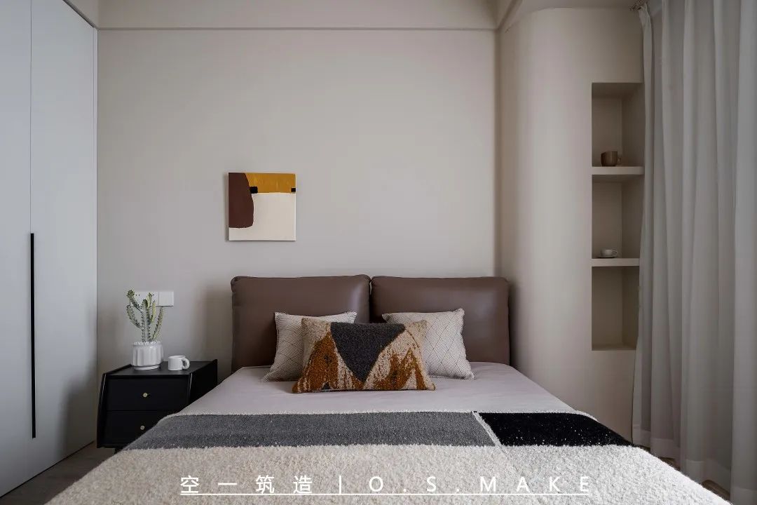 轻侘寂美学 · 重庆公园大道140平米三室一厅设计案例丨中国重庆丨空一筑造-99