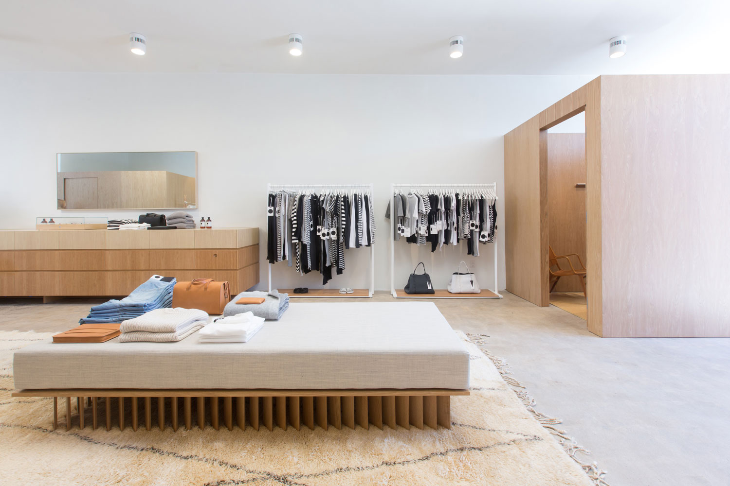 建筑大师 Kelvin Ho | 从零售空间到酒店设计,他的创意之路-29