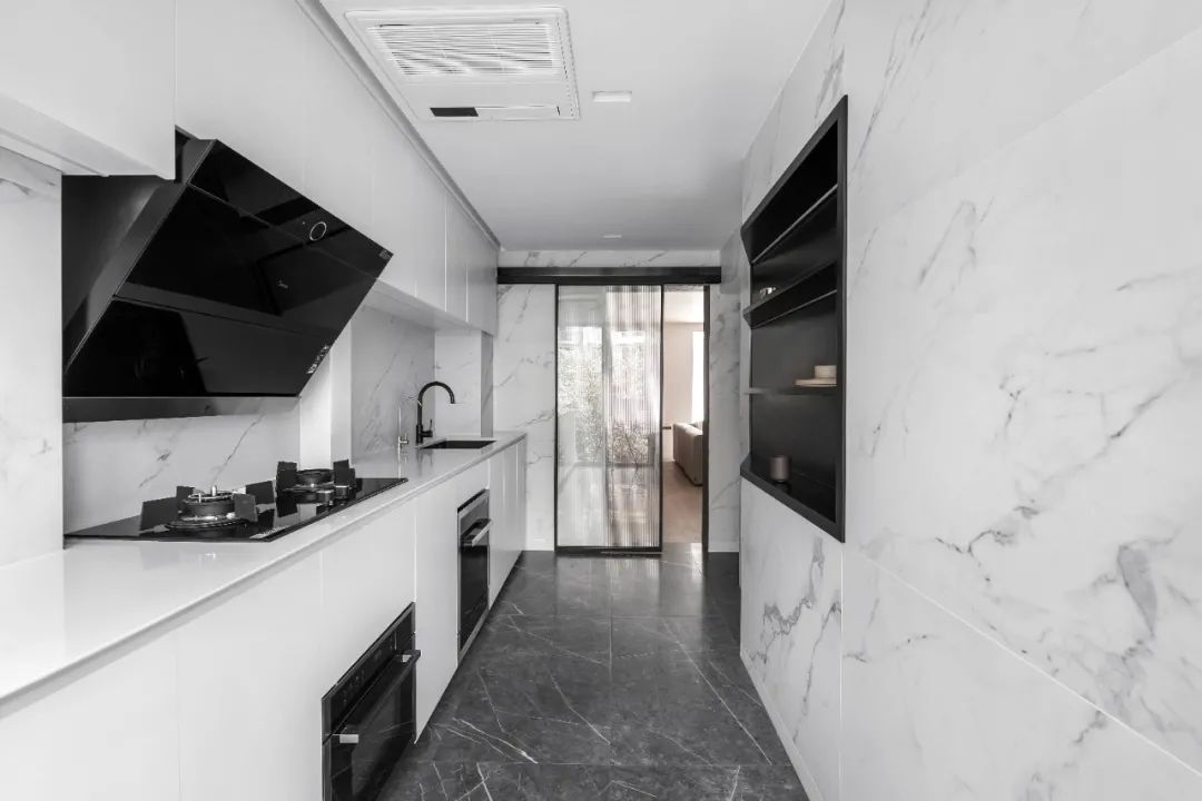 陆家嘴花园的枫石艺术空间丨中国上海丨Muka Architects-24