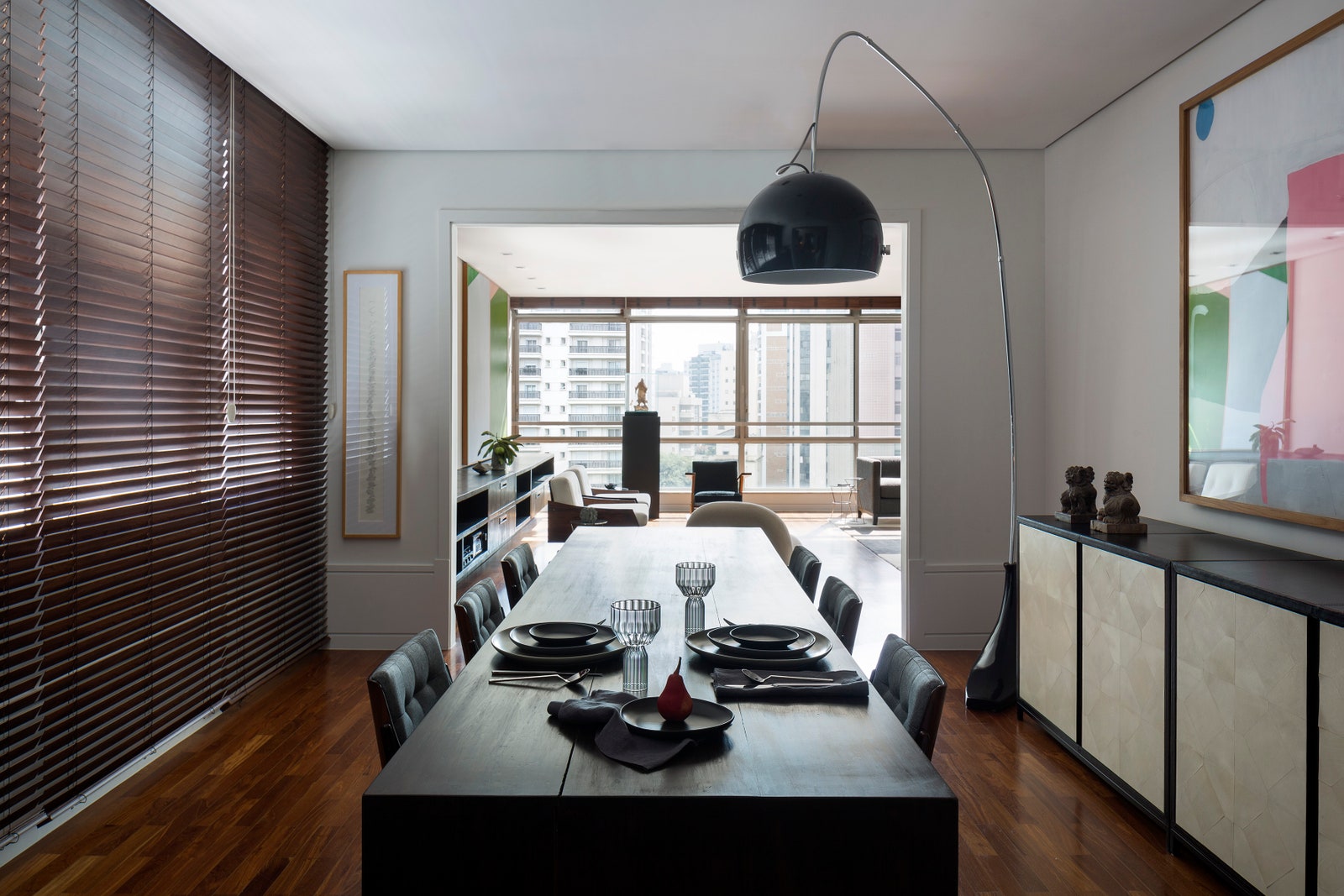 巴西设计师的极简主义公寓设计-8