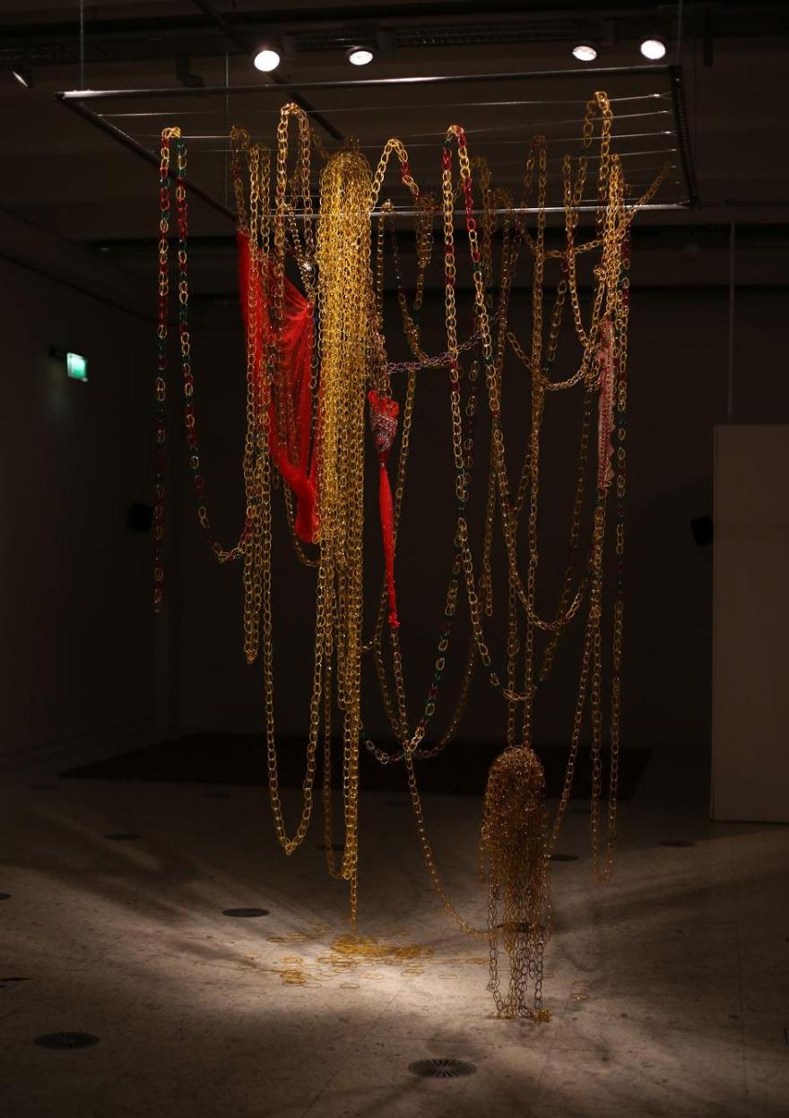 巨型艺术装置“无限图案 1” | Osman Yousefzada 为 Selfridges 百货商店披上新装-12