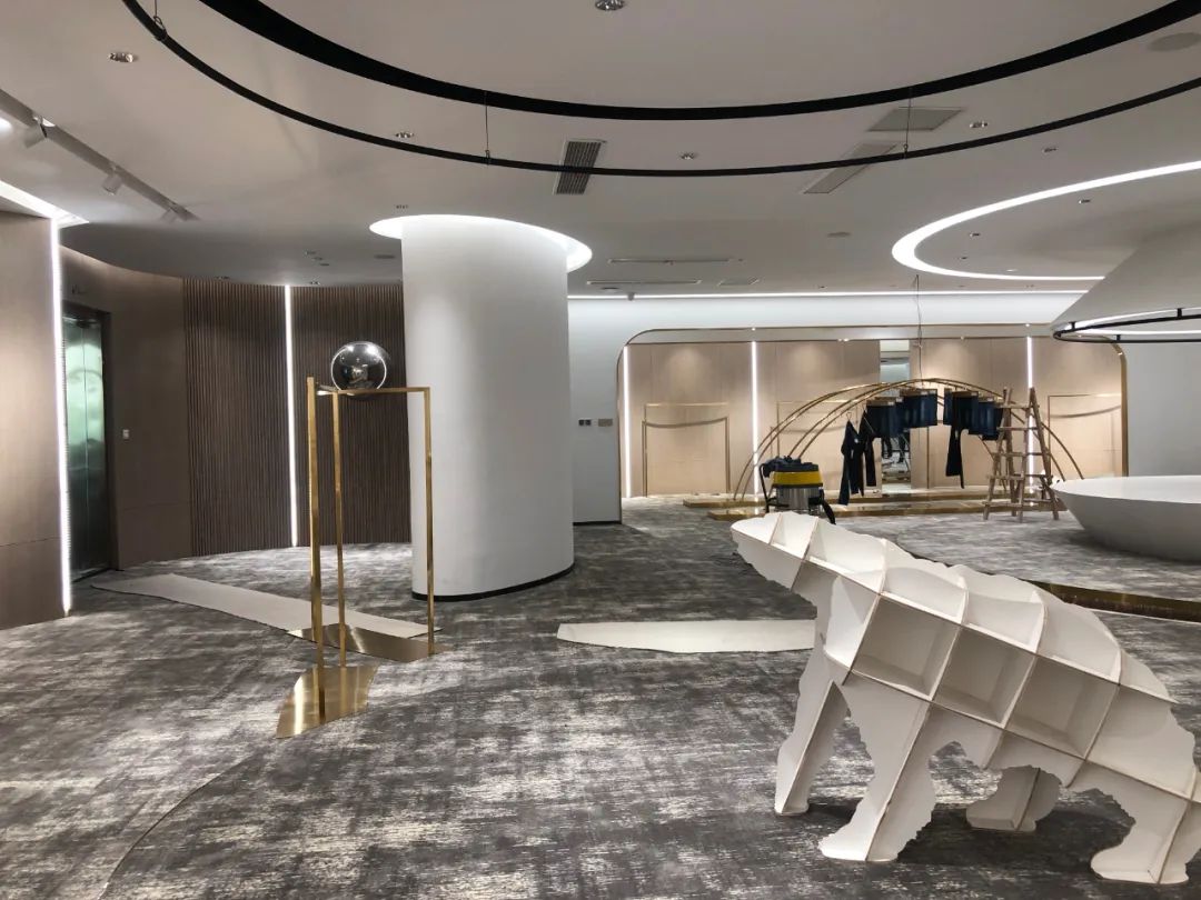 凯澜纺织展厅 | 小巨蛋 | 现代工装的逆袭-19