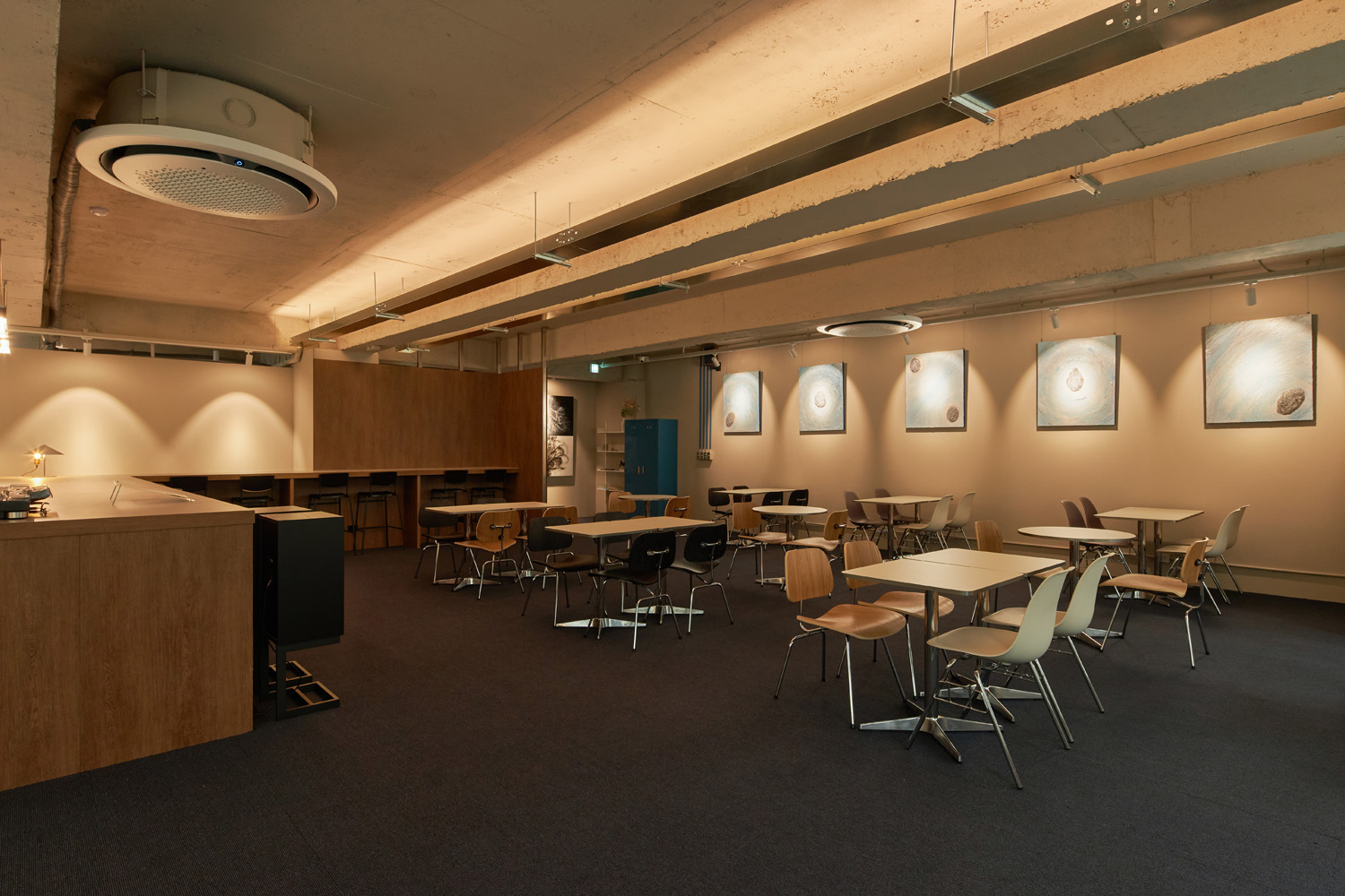 木质感卧室设计，打造温馨舒适空间-4