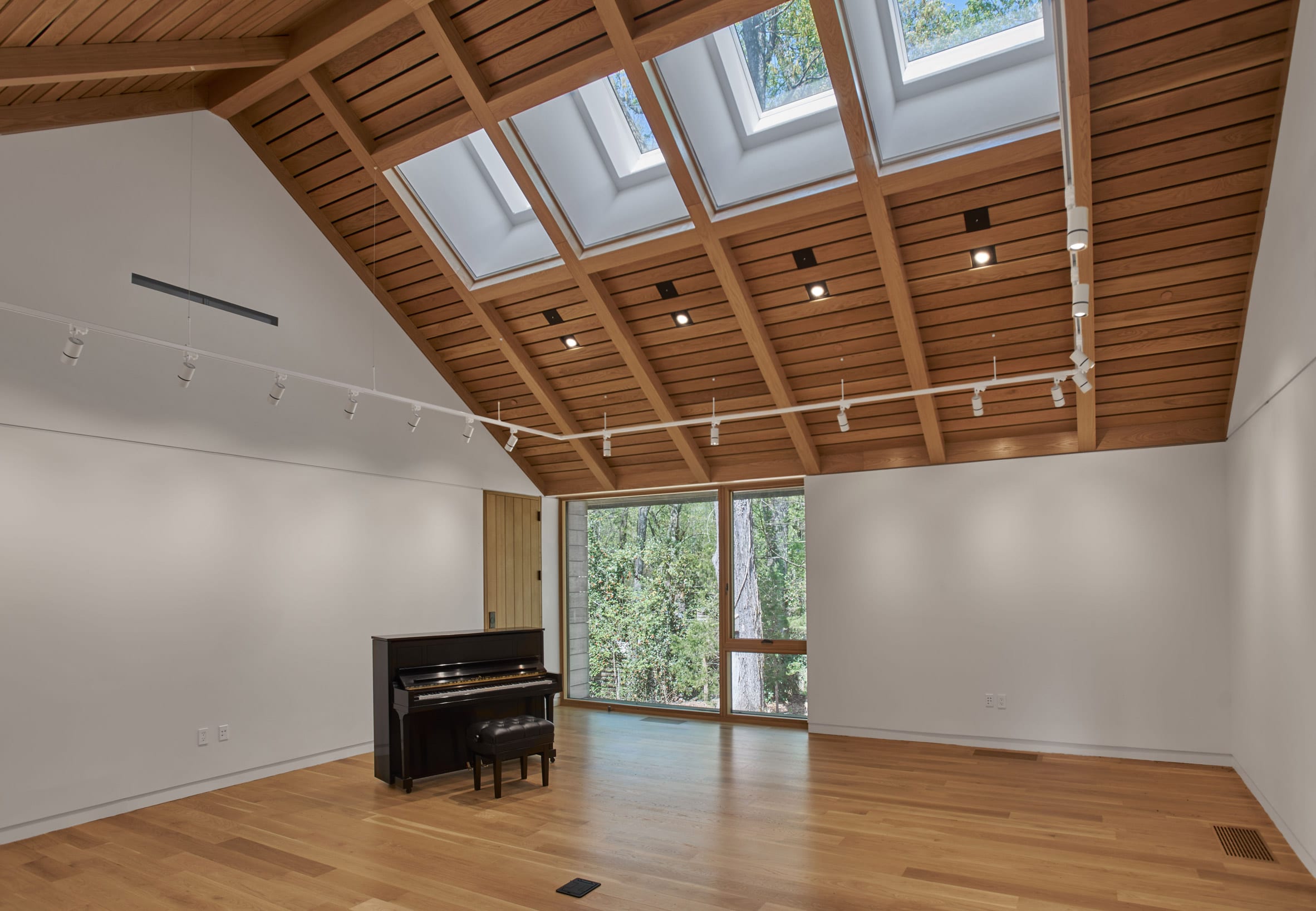 美国田纳西州森林中的 Loghaven 艺术家校园-11