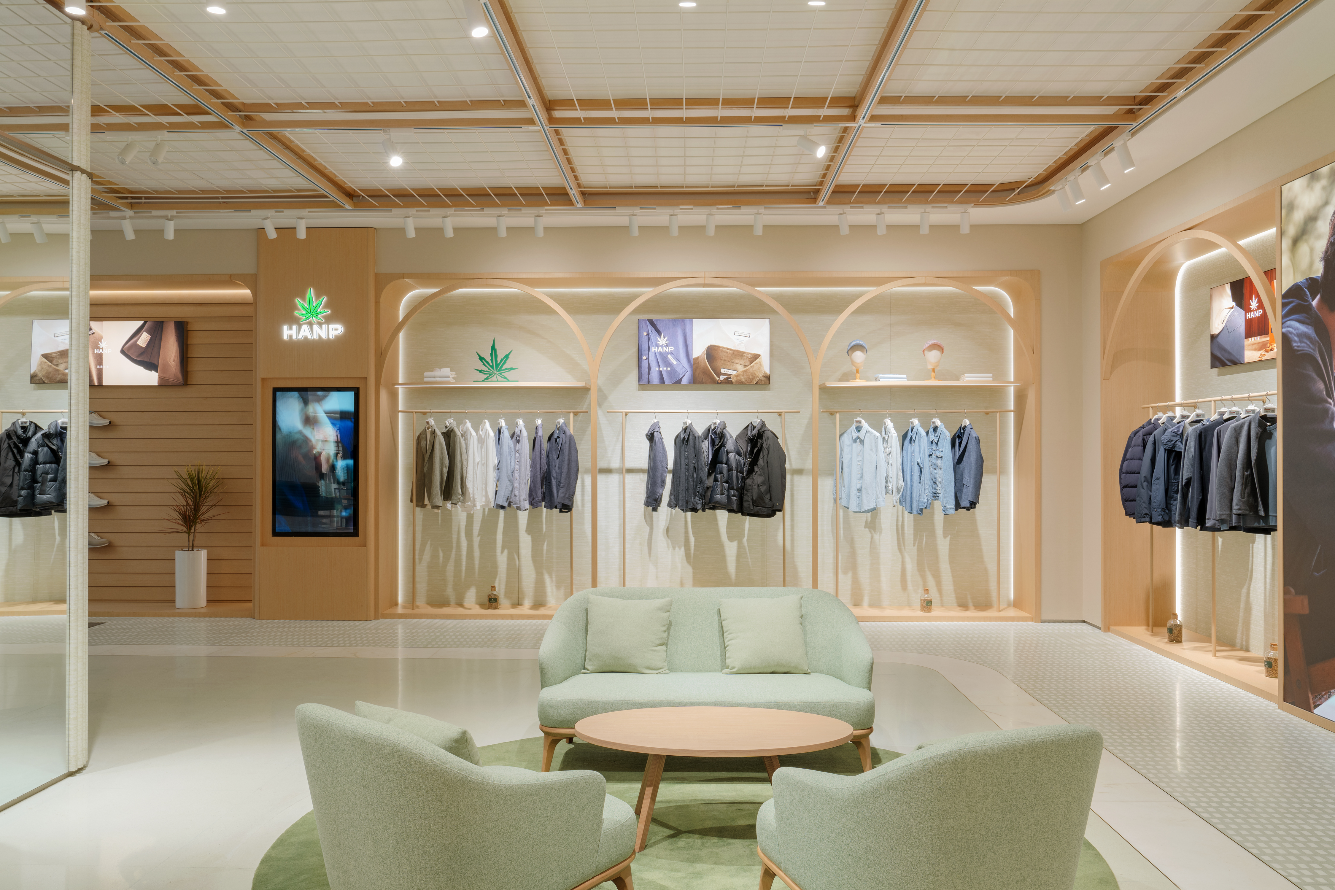 雅戈尔时尚体验馆 | 于闹市之中，建一座竹林衣馆-45