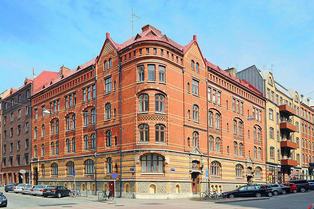 哥德堡 47㎡小公寓 | 绿色墙壁搭配高天花板，视觉冲击力十足-26