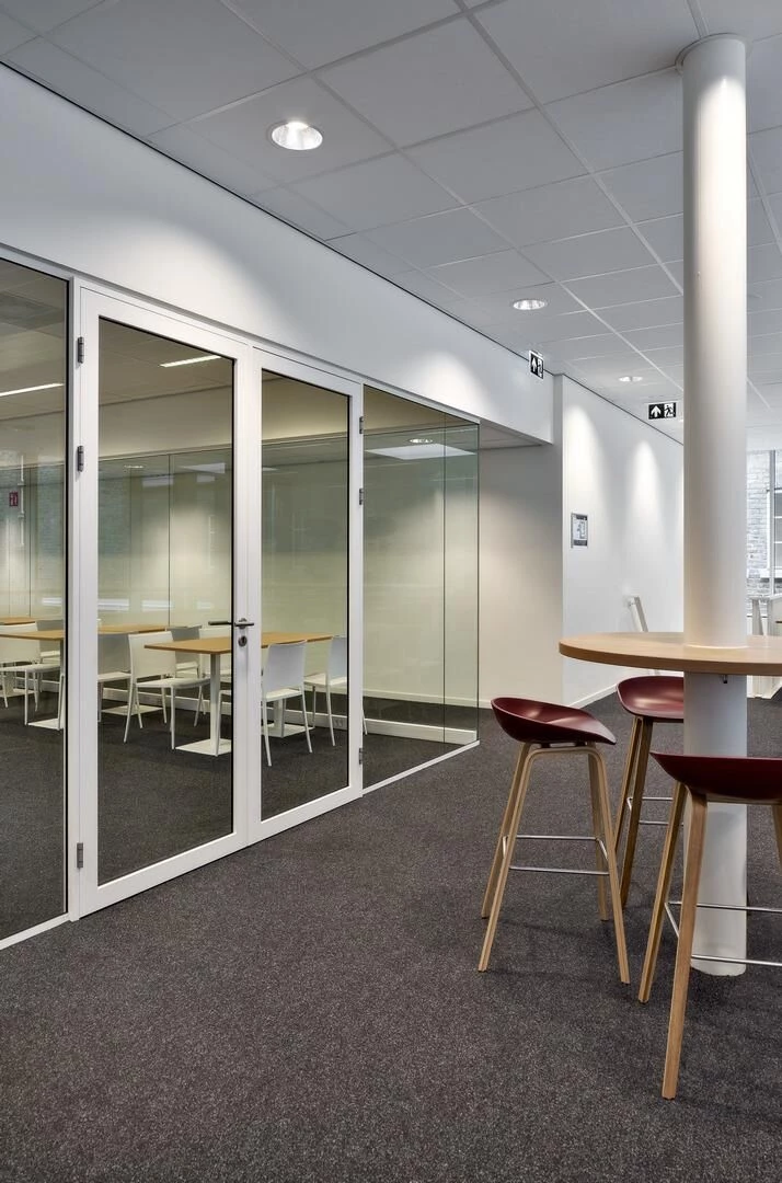 荷兰 Seeligkazerne Breda 办公楼丨荷兰布雷达丨The Rooi Pannen-17