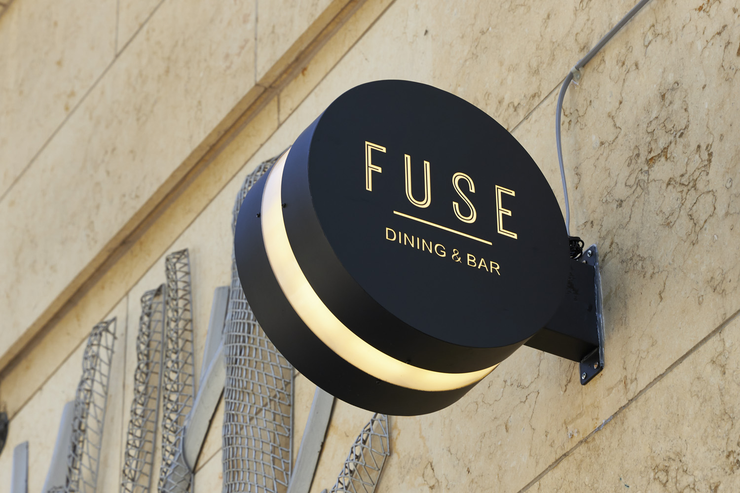 东方韵味的 12 平米 Wine Bar 设计-12