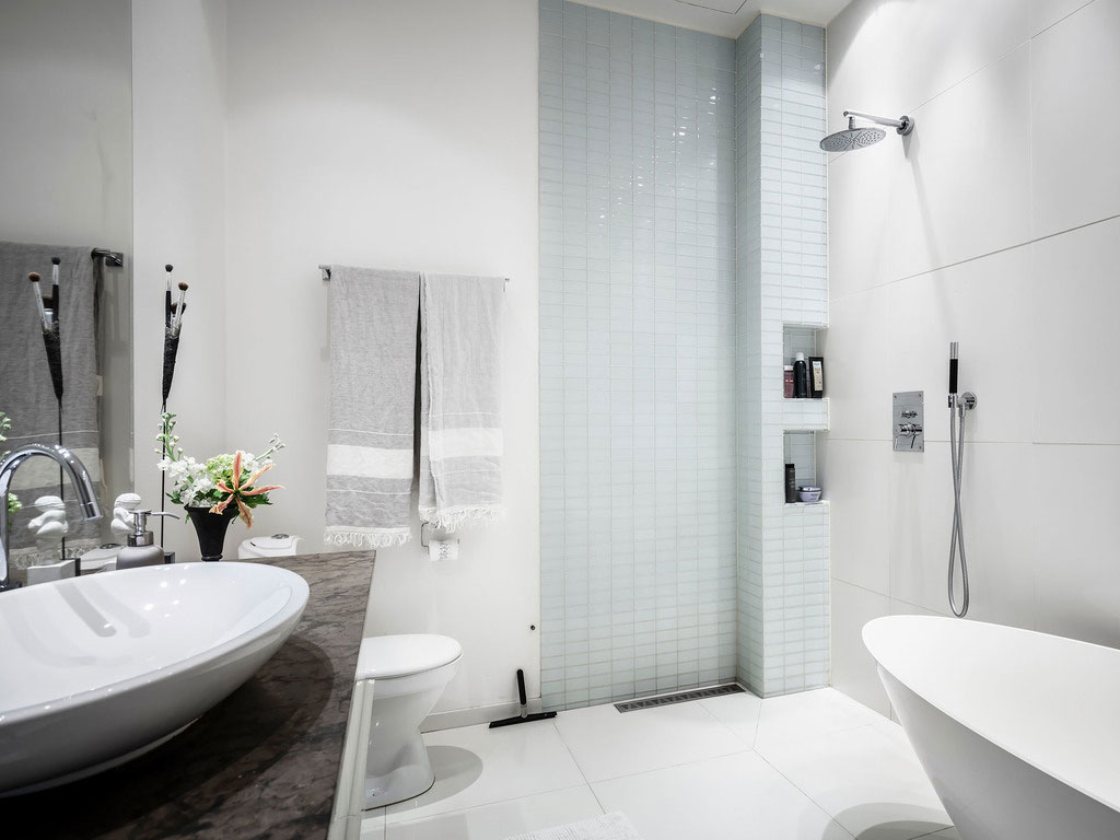 瑞典宽敞明亮的优雅公寓设计-32