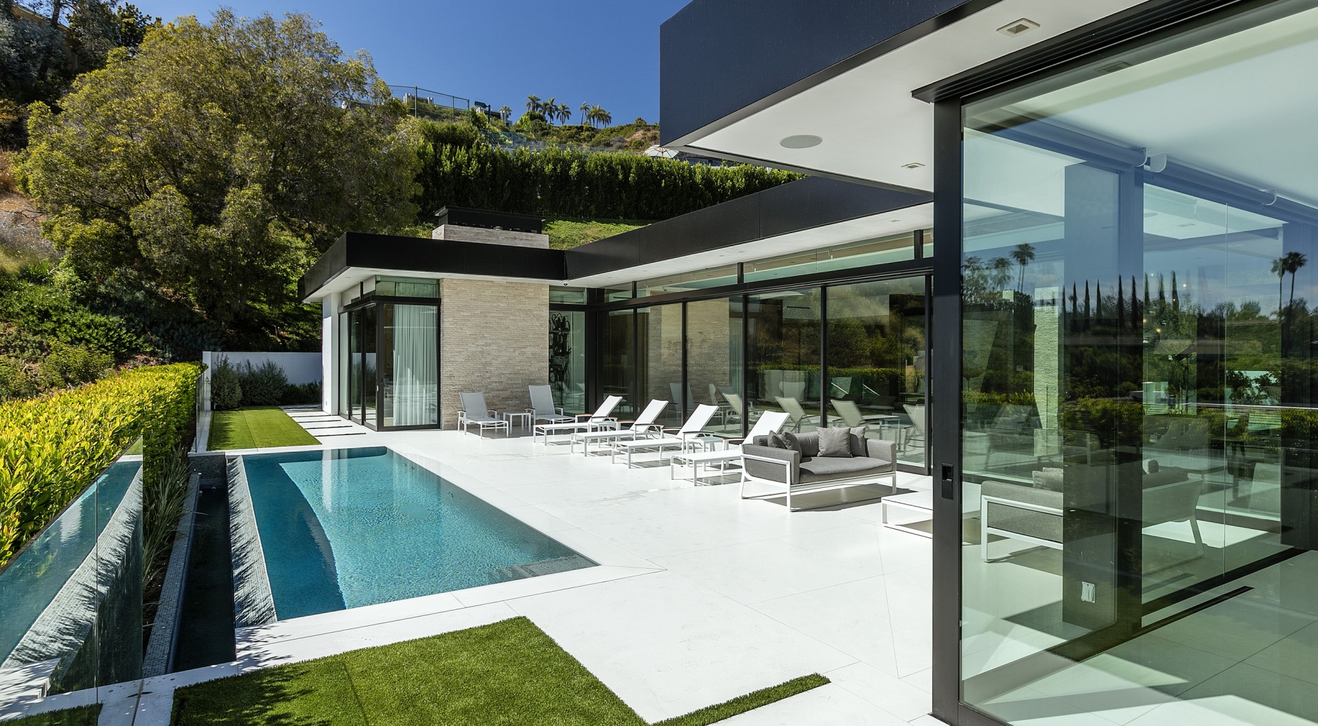 hillcrest l  McClean Design-20