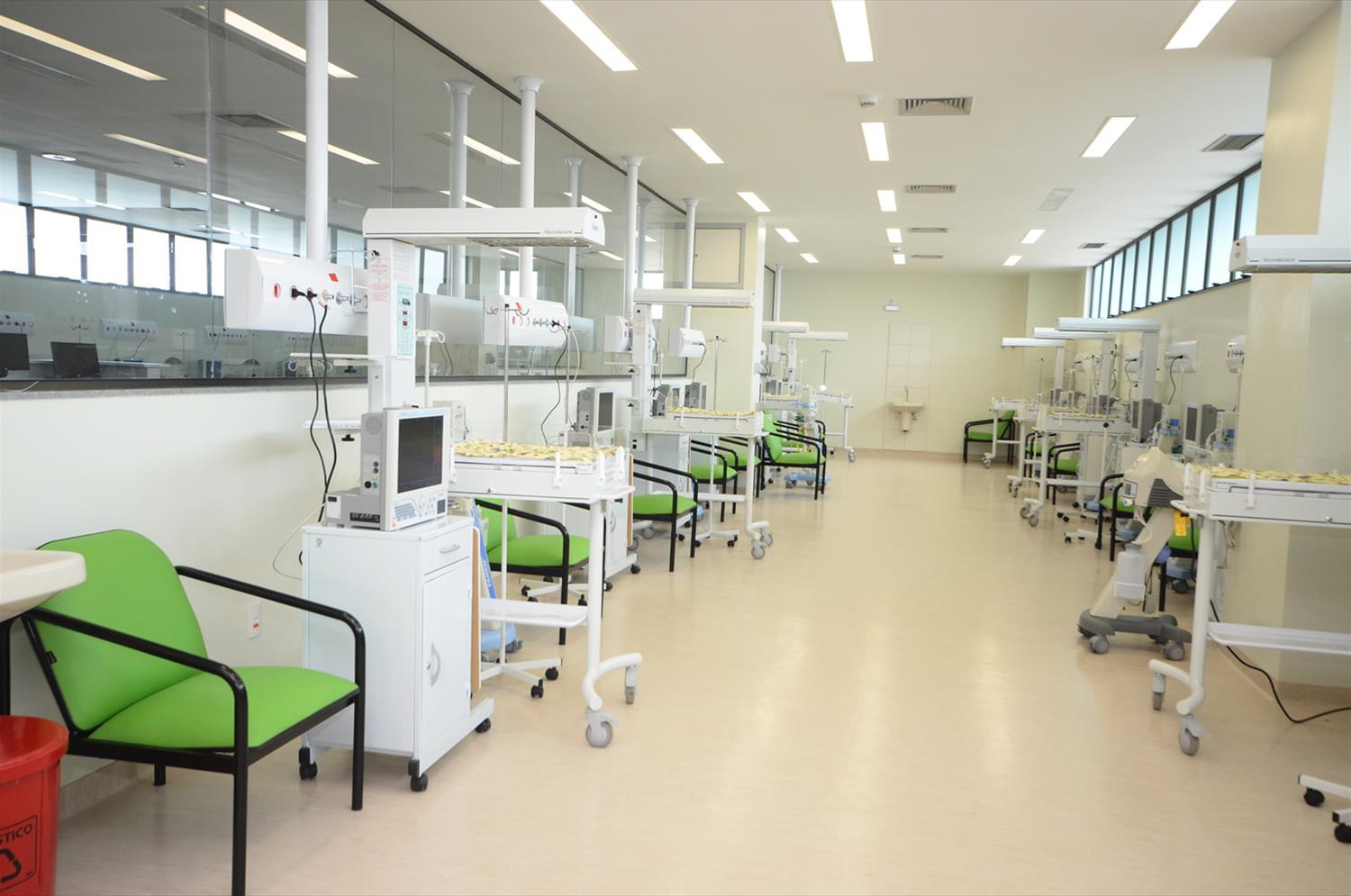 巴西圣卡萨基金会母婴医院-5