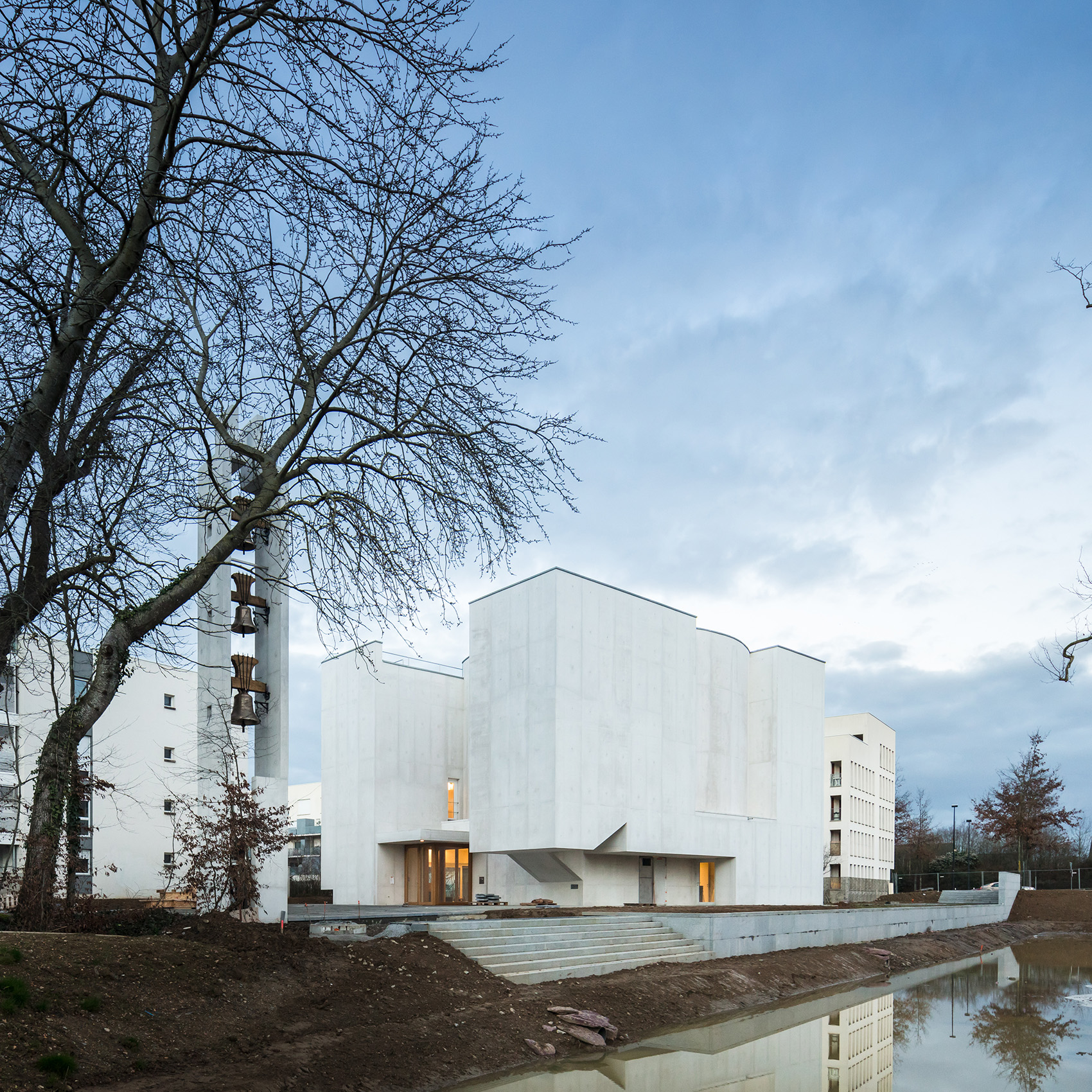 Saint-Jacques-de-la-Lande教堂，法国雷恩 / Álvaro Siza Vieira-28