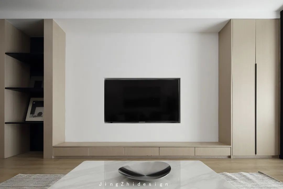 极简黑白灰,打造城市中的宁静栖息地-17