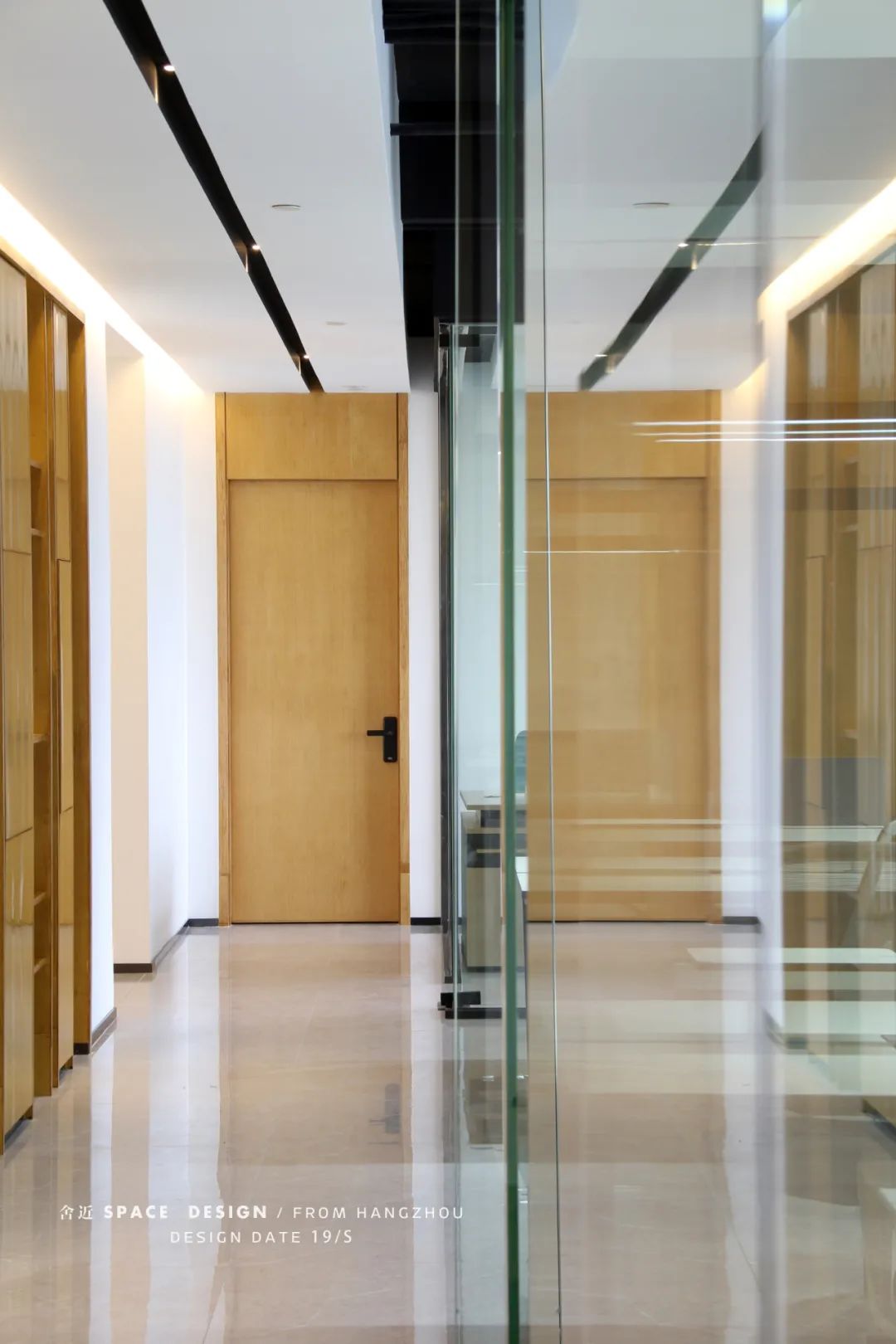 汇智地办公总部 | 木纹之美,赋予空间生命与温度-72