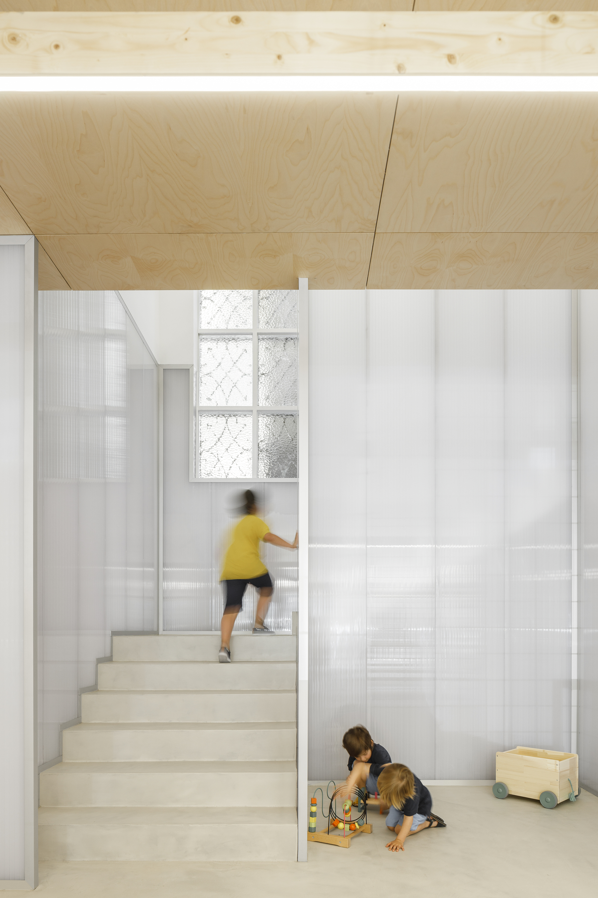 Warehouse Morinha / stu.dere-26